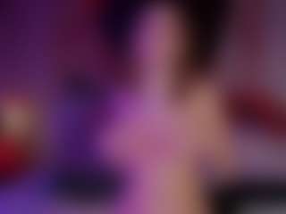 Live cam show with EneidaRosboril - Blue Eyes on Gym Cam Girls