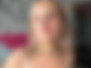JosefinaTraficante's Live Sex Cam Show