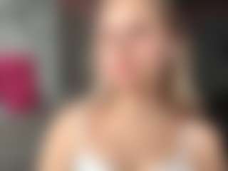 JosefinaTraficante's Live Sex Cam Show