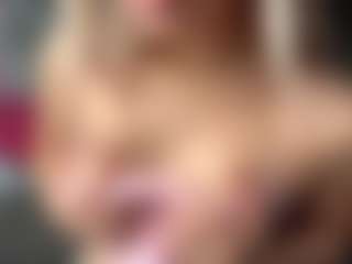 JosefinaTraficante's Live Sex Cam Show