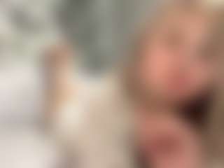 JosefinaTraficante's Live Sex Cam Show