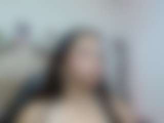 Live cam show with karla-tay - Gray Eyes on madthumbs