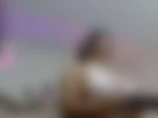 Live cam show with karla-tay - Camel Toe on Camiplay Live
