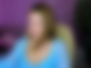 Live cam show with Kira - Smoking on Dolls Live