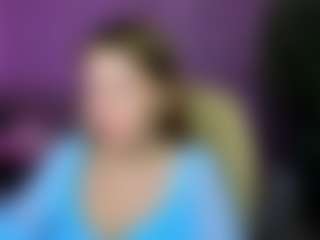 Live cam show with Kira - Sph on Mixed Magazine Live