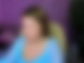 Live cam show with Kira - Smoking on Mixed Magazine Live
