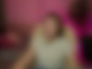 Kira's Live Sex Cam Show