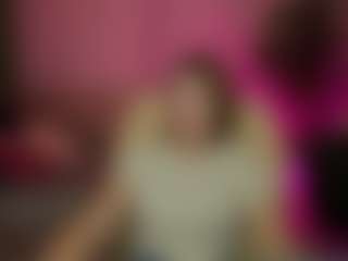 Kira's Live Sex Cam Show