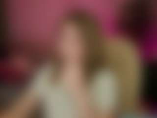 Kira's Live Sex Cam Show