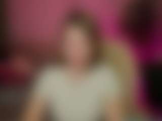 Live cam show with Kira - Yoga on slutload