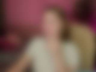 Kira's Live Sex Cam Show