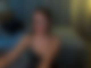 Live cam show with Kira - Joi on Gym Cam Girls