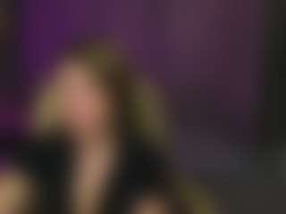Kira's Live Sex Cam Show