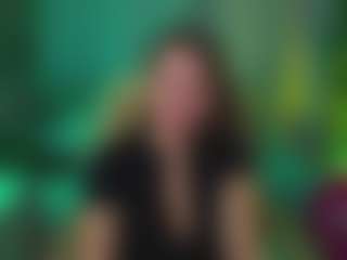 Live cam show with Kira - Joi on StripNow