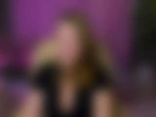 Live cam show with Kira - Average on crypto-cams