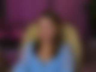 Live cam show with Kira - Roleplay on madthumbs