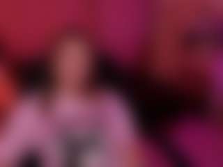 Kira's Live Sex Cam Show
