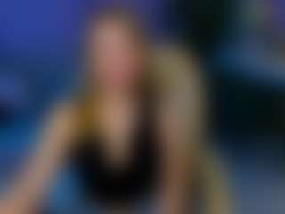 Kira's Live Sex Cam Show