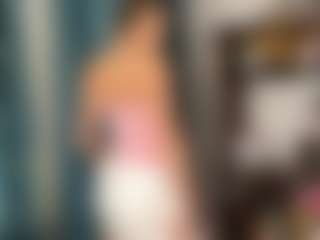 Live cam show with KrystleGraver - Athletic Fetish on Camsoda