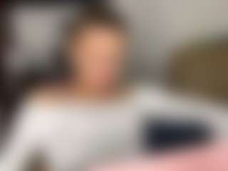 Live cam show with KrystleGraver - New Blowjob on Camsoda