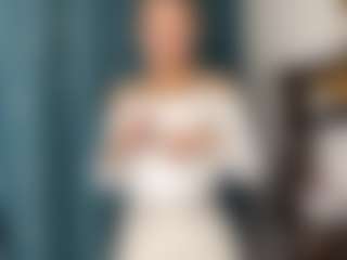 Live cam show with KrystleGraver - New Blowjob on Camsoda