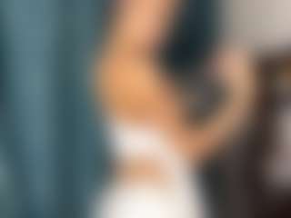 Live cam show with KrystleGraver - New Shaved Pussy on Camsoda