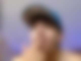 kyler-tay's Live Sex Cam Show