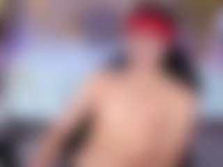 Live cam show with kyler-tay - Smoking on AdultVida.com