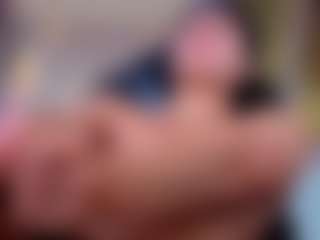 Live cam show with kyler-tay - Brown Eyes on Milfs Live