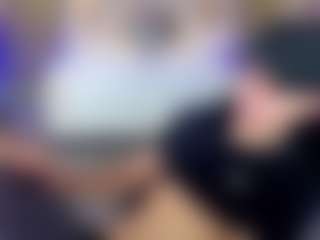 Live cam show with kyler-tay - Colombia on xfollow cams