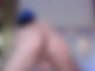 Live cam show with kyler-tay - Brown Eyes on MyBangCams