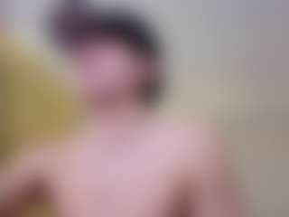 kyler-tay's Live Sex Cam Show