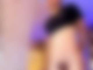 Live cam show with kyler-tay - Latina on sexylive.show | colombia