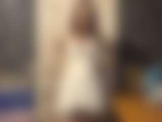 Live cam show with LacyBozell - Sexy on Free Soda