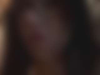 Live cam show with LacyBozell - Public Brown Hair on Milfs Live