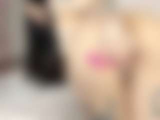 Live cam show with mayaamor - Cute on Camsoda