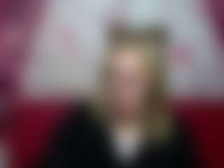 MelisaWorld MILF webcam performer live streaming