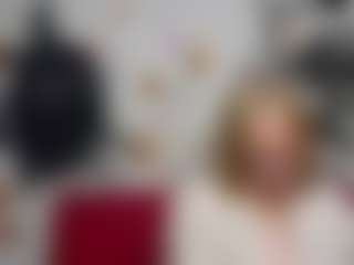 Live cam show with MelisaWorld - Domination on CamClone