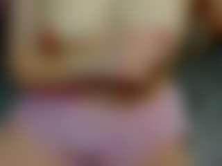 Live cam show with Milena-Denmark - Blonde Hair Petite on Nude Live Now