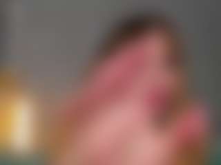 Live cam show with Milena-Denmark - Camel Toe on Mixed Magazine Live