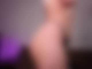 Live cam show with RositaBoehme - Nipple Piercings on Soda Cam