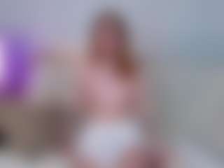 Live cam show with RositaBoehme - Nipple Piercings on AdultVida.com