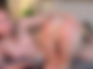 Live cam show with RositaBoehme - Tease on SinfulBabes