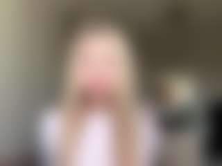 Nora's Live Sex Cam Show