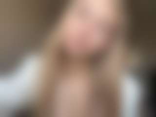 Nora's Live Sex Cam Show