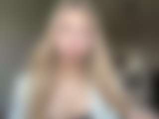 Nora's Live Sex Cam Show