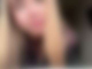 Nora's Live Sex Cam Show