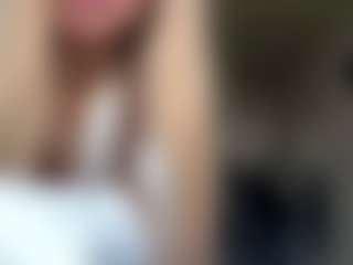 Nora's Live Sex Cam Show