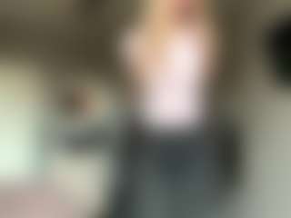 Nora's Live Sex Cam Show