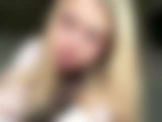 Nora's Live Sex Cam Show